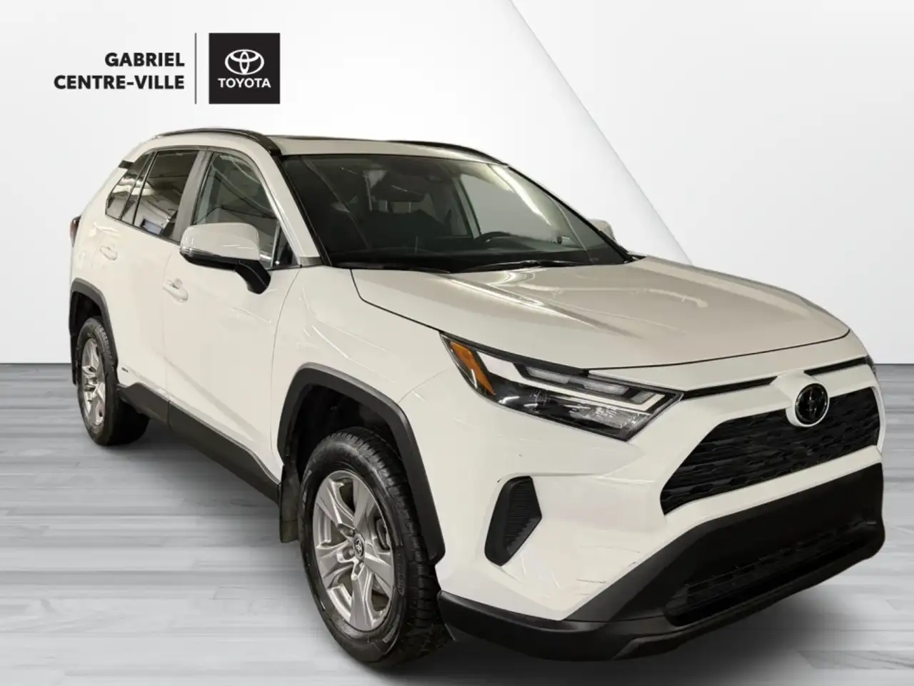 Toyota RAV 4 снимка Toyota RAV 4