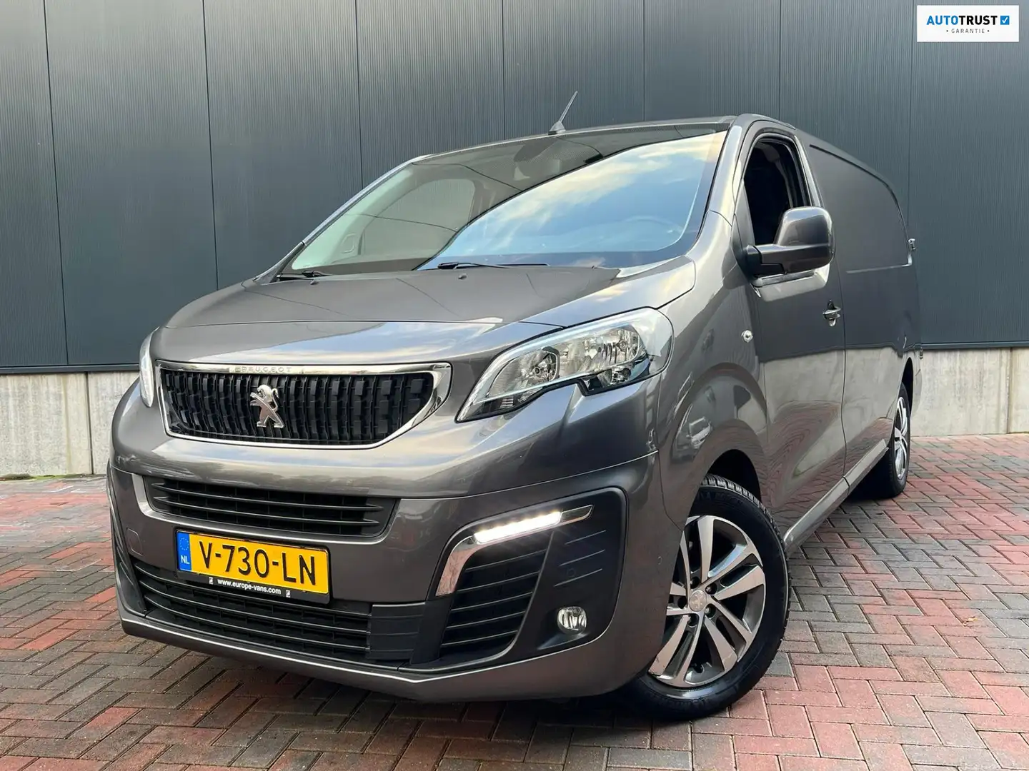 Peugeot Expert 231L 2.0 BlueHDI 150 Premium Pack * Navi * Cruise Negro - 1