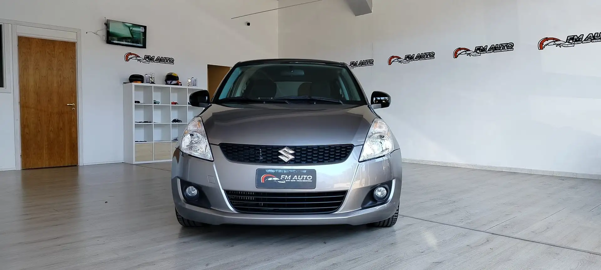 Suzuki Swift Swift V 2010 5p 1.3 ddis GL Top Zilver - 1