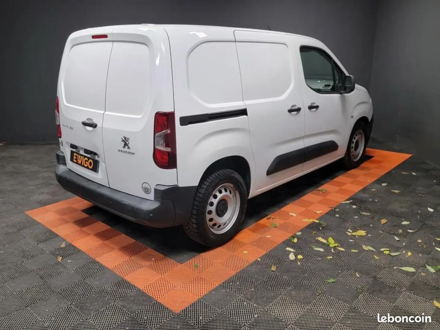 Peugeot Partner 1.6 blueHdi 100ch L1 M PREMIUM Blanco - 2
