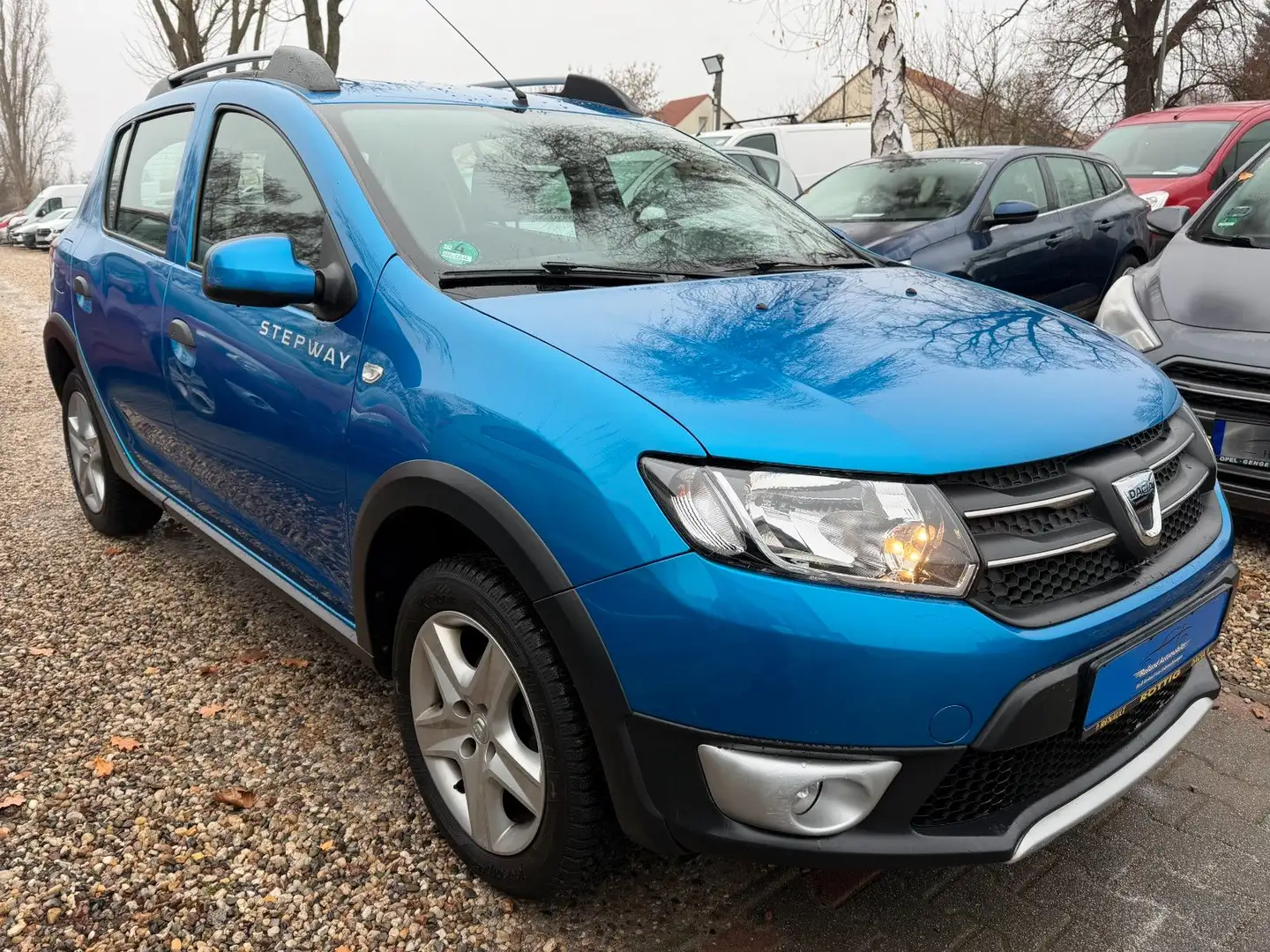 Dacia Sandero Stepway*1.HD*60,TKM*Klima*Navi*TÜV NEU Blau - 2
