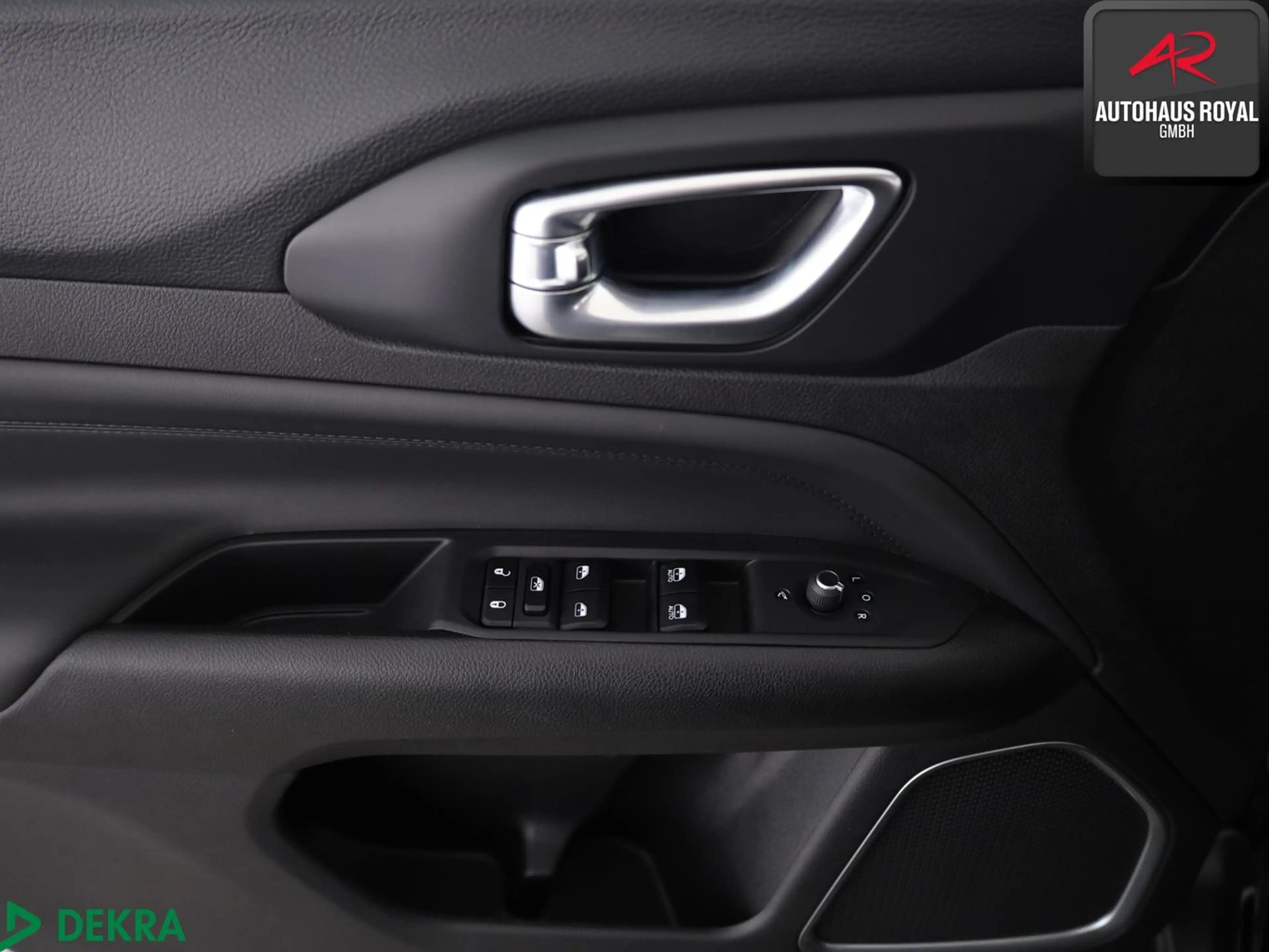 Jeep Compass 1.5 GSE e-Hybrid ALTITUDE 360°,ACC,1.HD — photo 14