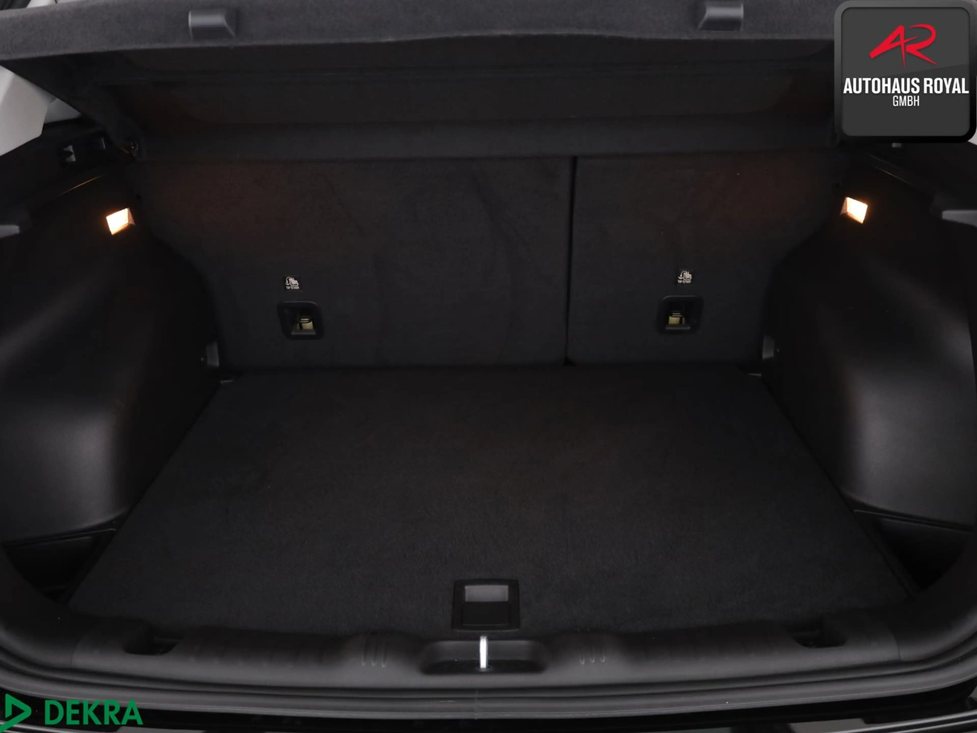 Jeep Compass 1.5 GSE e-Hybrid ALTITUDE 360°,ACC,1.HD — photo 13