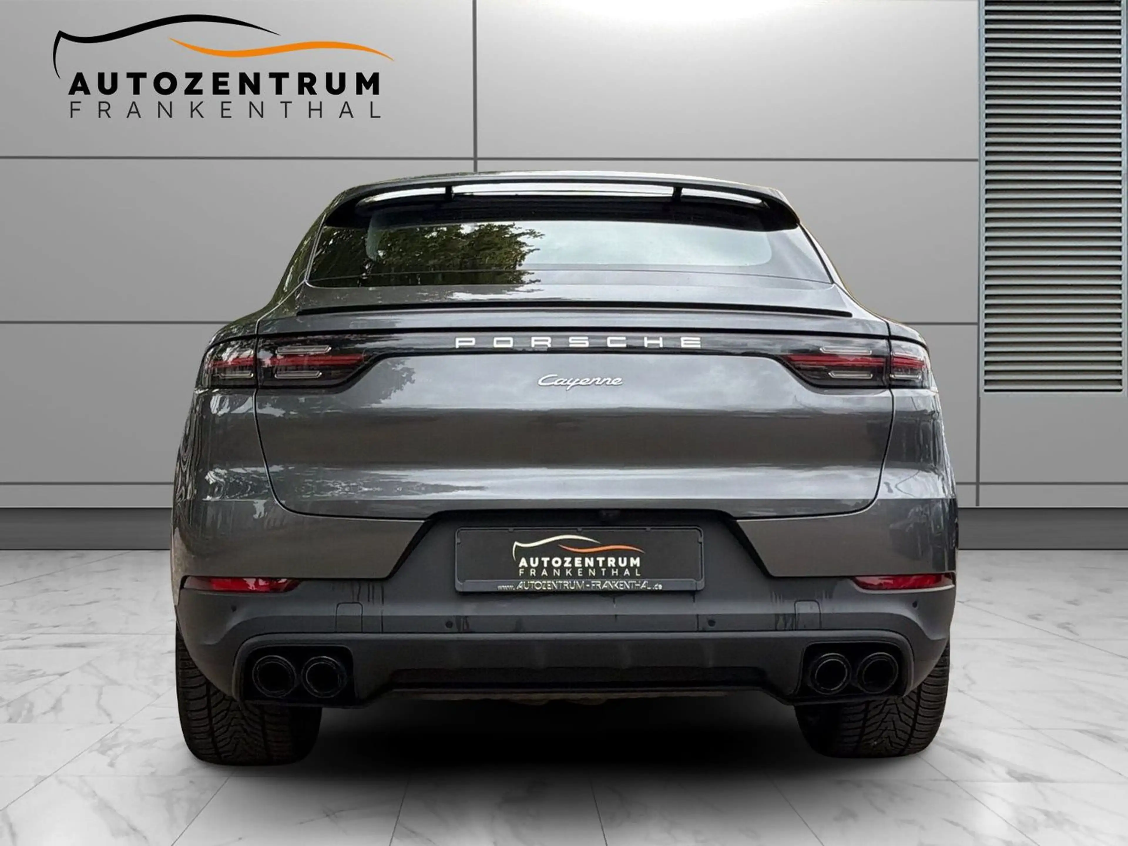 Porsche Cayenne PANO BOSE CHRONO PASM DAB APPLE — photo 4