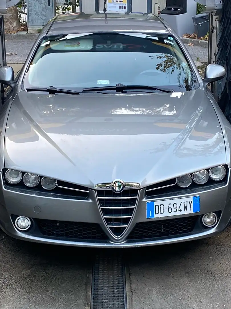 Alfa Romeo 159 SW 1.9 jtdm 16v 150cv brončana - 1