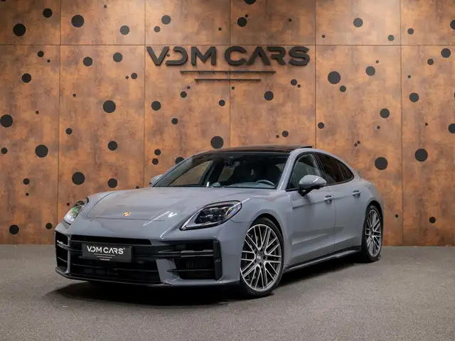 Porsche Panamera main image