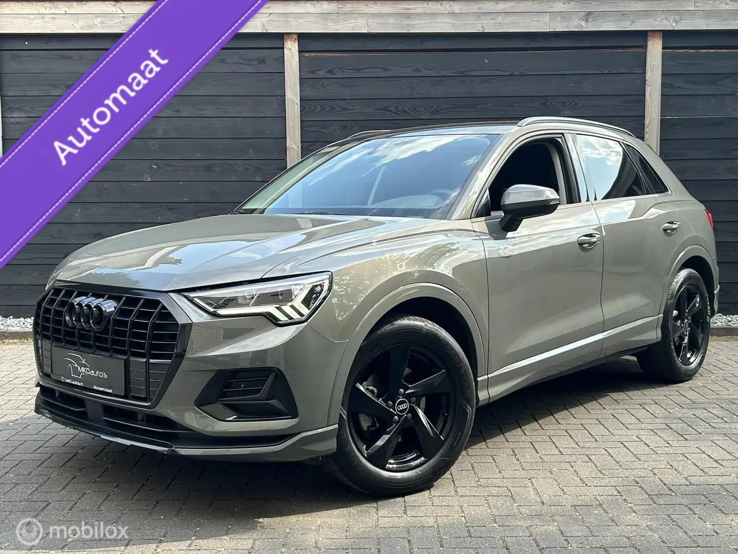 Audi Q3 35 TFSI 150 PK Automaat / leder / LED / FM nav / c Grijs - 1