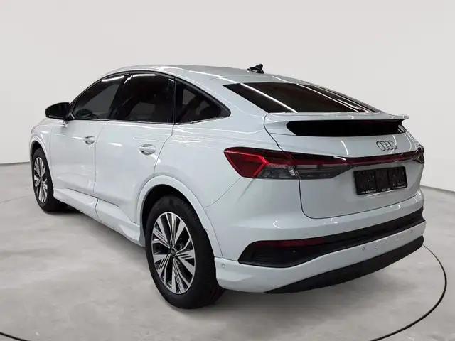 Audi Q4 E-Tron view 5