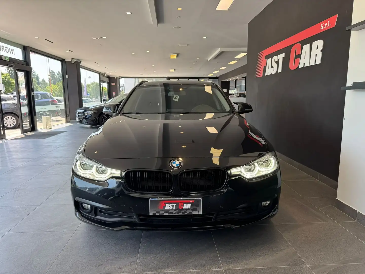 BMW 318 318d  Business Advantage aut. Noir - 2