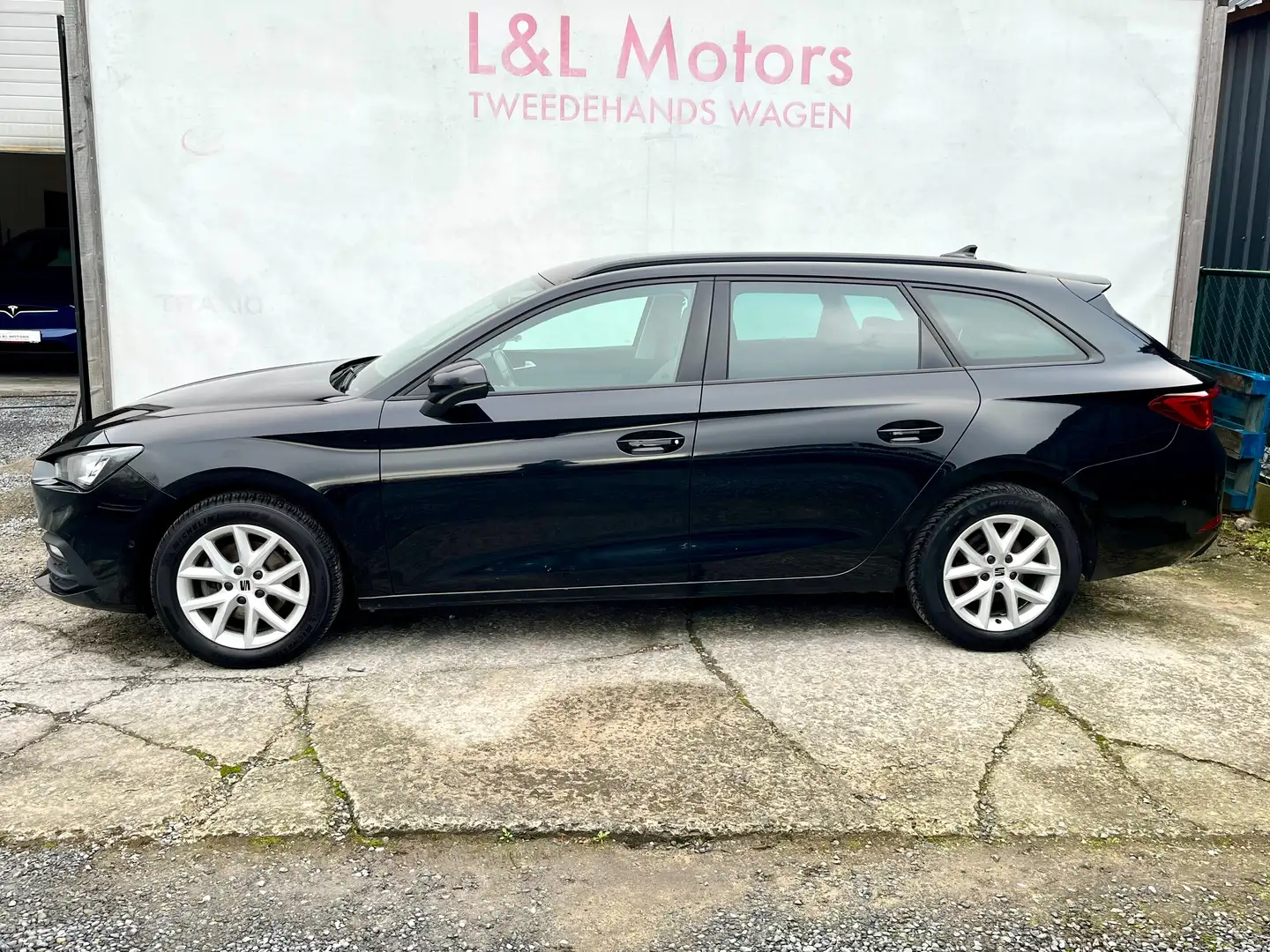 SEAT Leon ST 1.5 EcoTSI Style*Parkassist Carplay LEZ 2035* Noir - 2