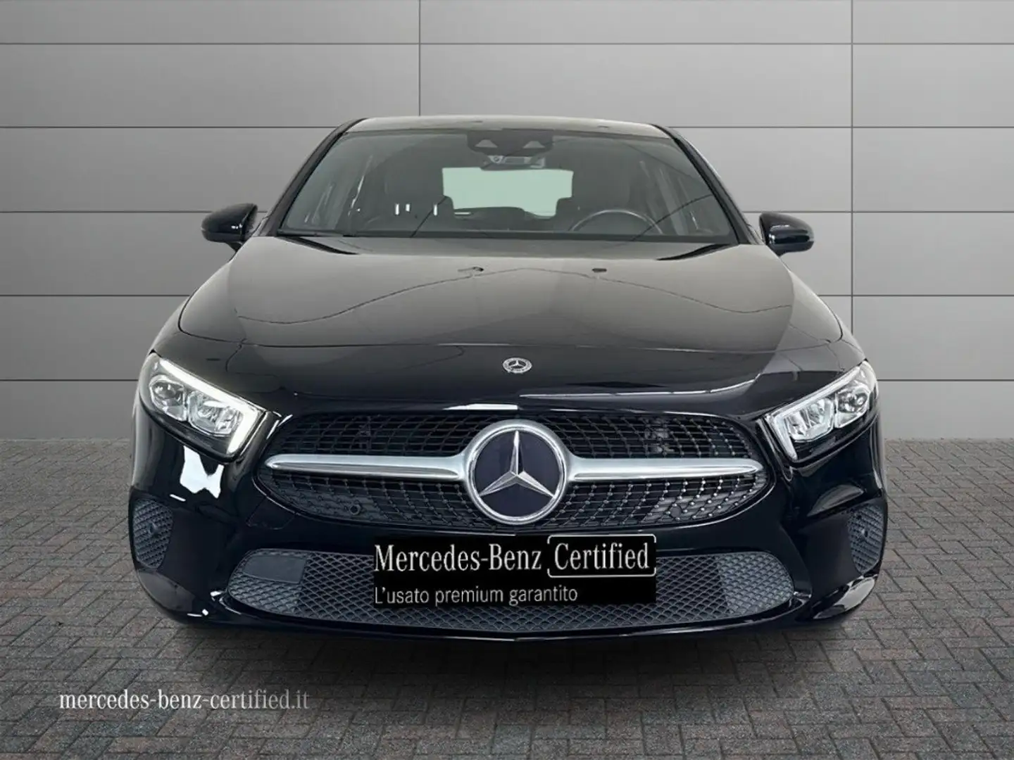 Mercedes-Benz A 180 180 d Sport Zwart - 2