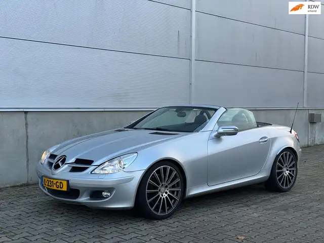 Mercedes-Benz SLK 350 V6|LEER|CRUISE|NAVI|AIRSCARF|