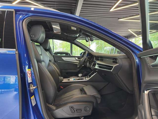 Audi A6 — photo 12