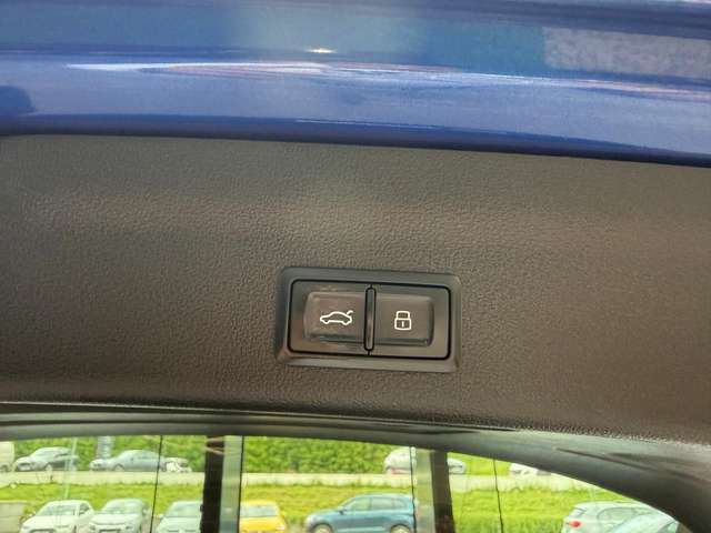 Audi A6 — photo 17