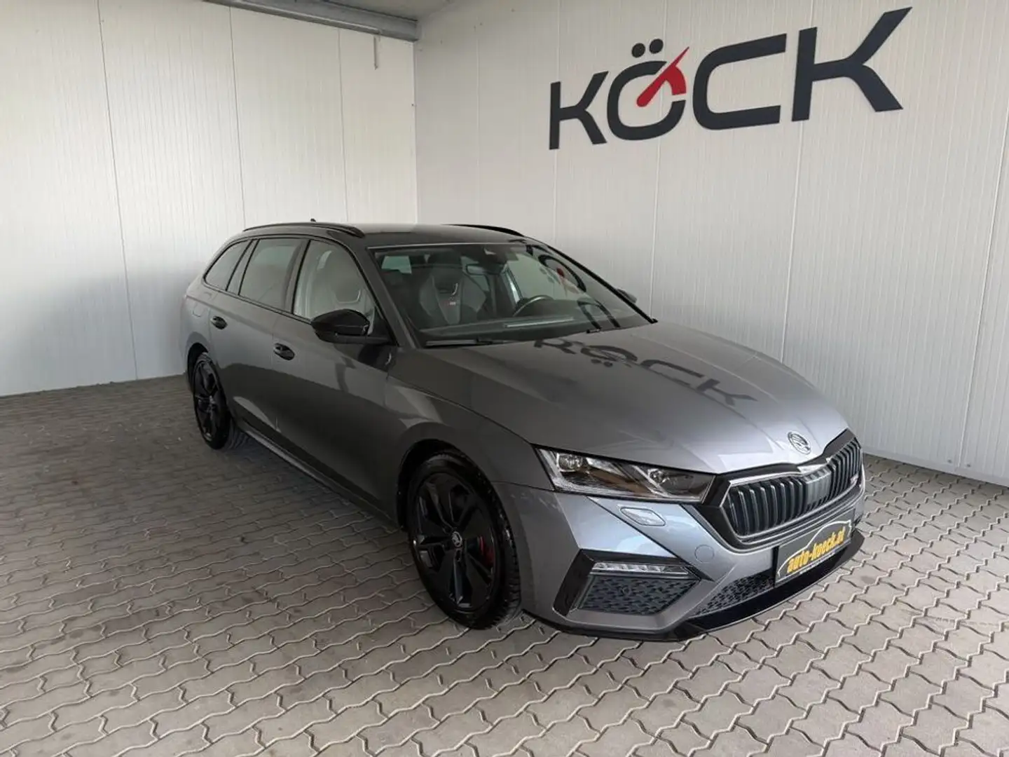 Skoda Octavia RS 4x4 Grau - 1