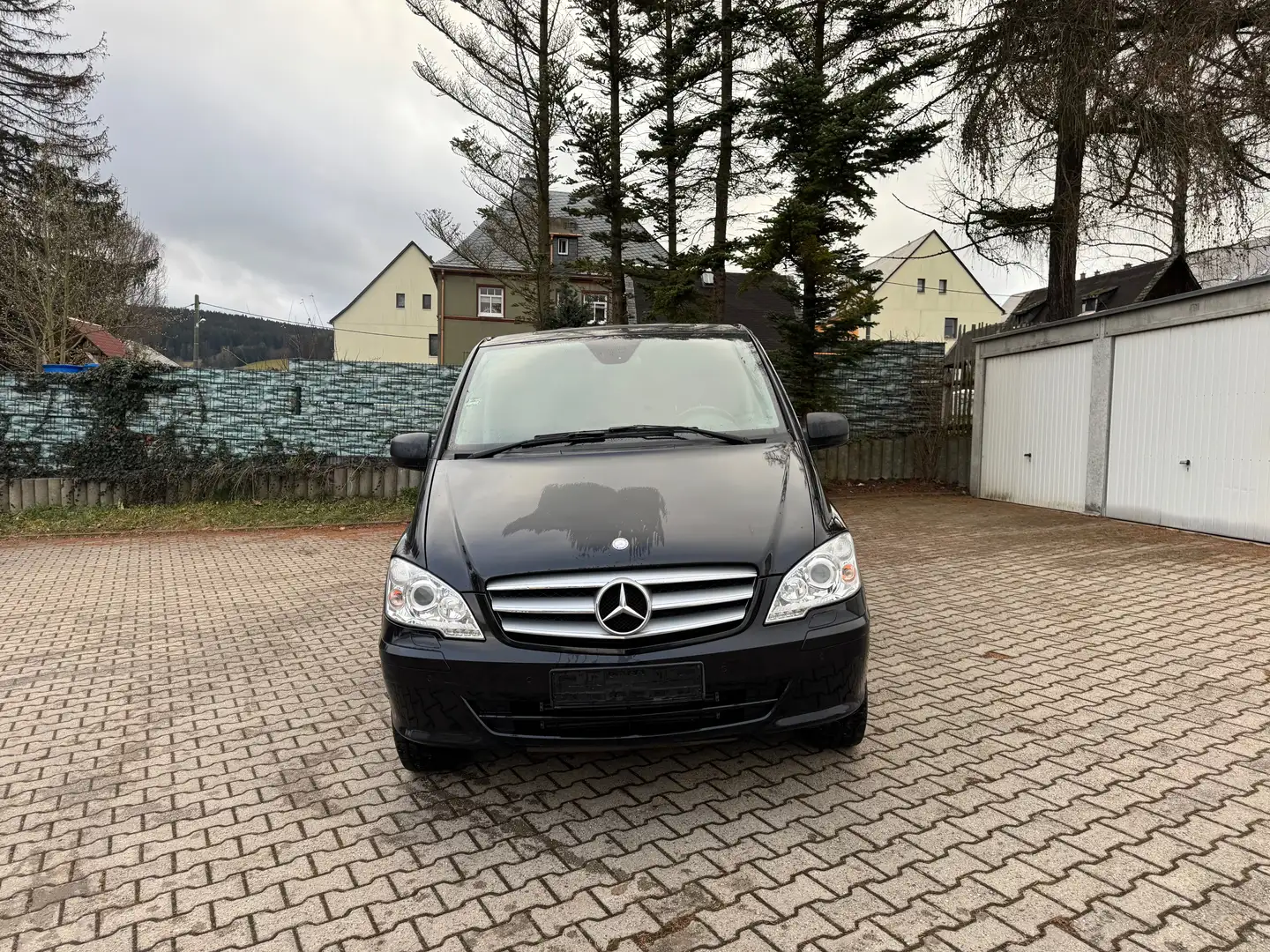 Mercedes-Benz Vito 113 CDI 4MATIC Kompakt Aut. Nero - 2