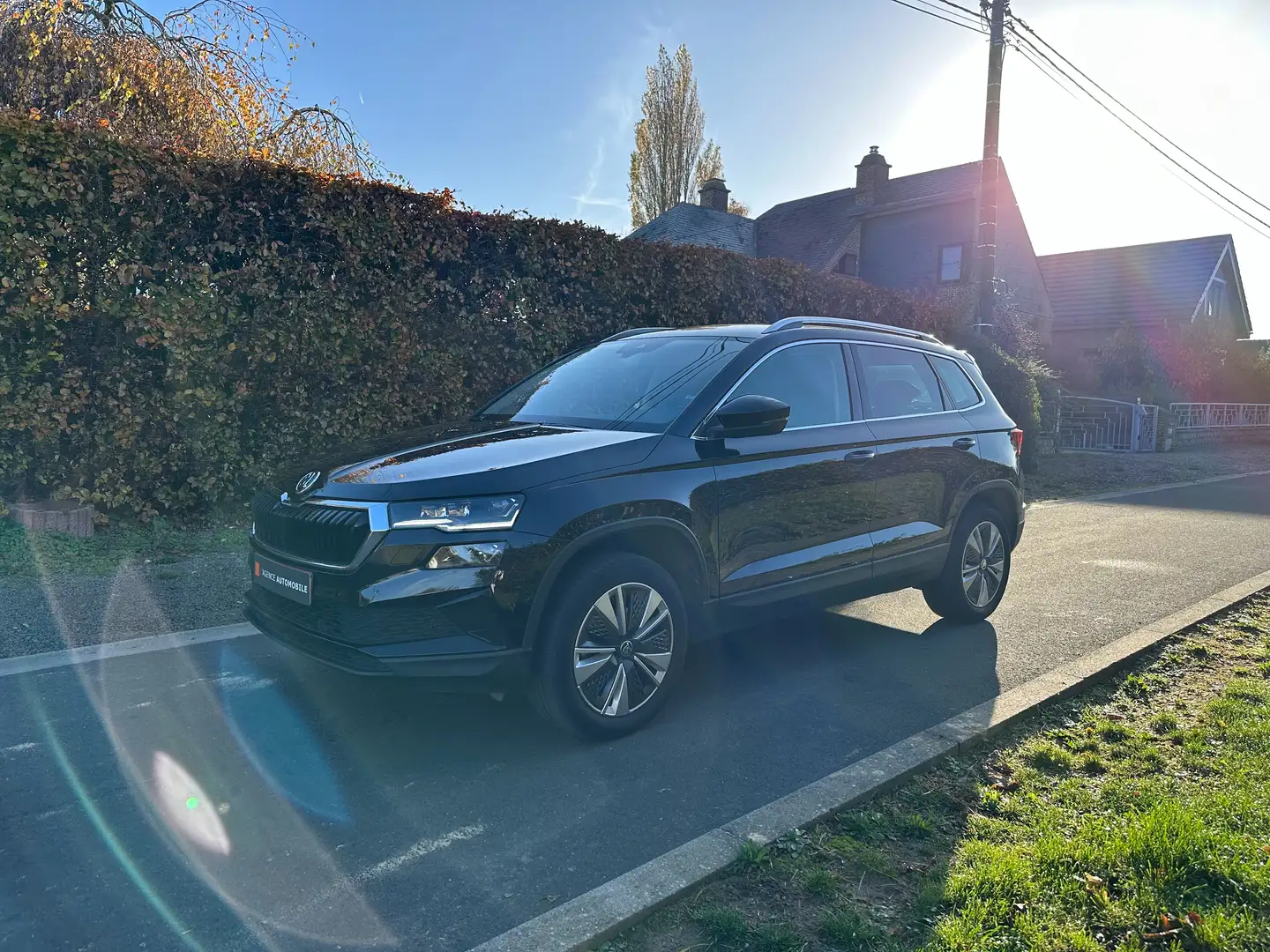 Skoda Karoq Karoq 1.0 TSI Clever+ GARANTIE 12 M Zwart - 2