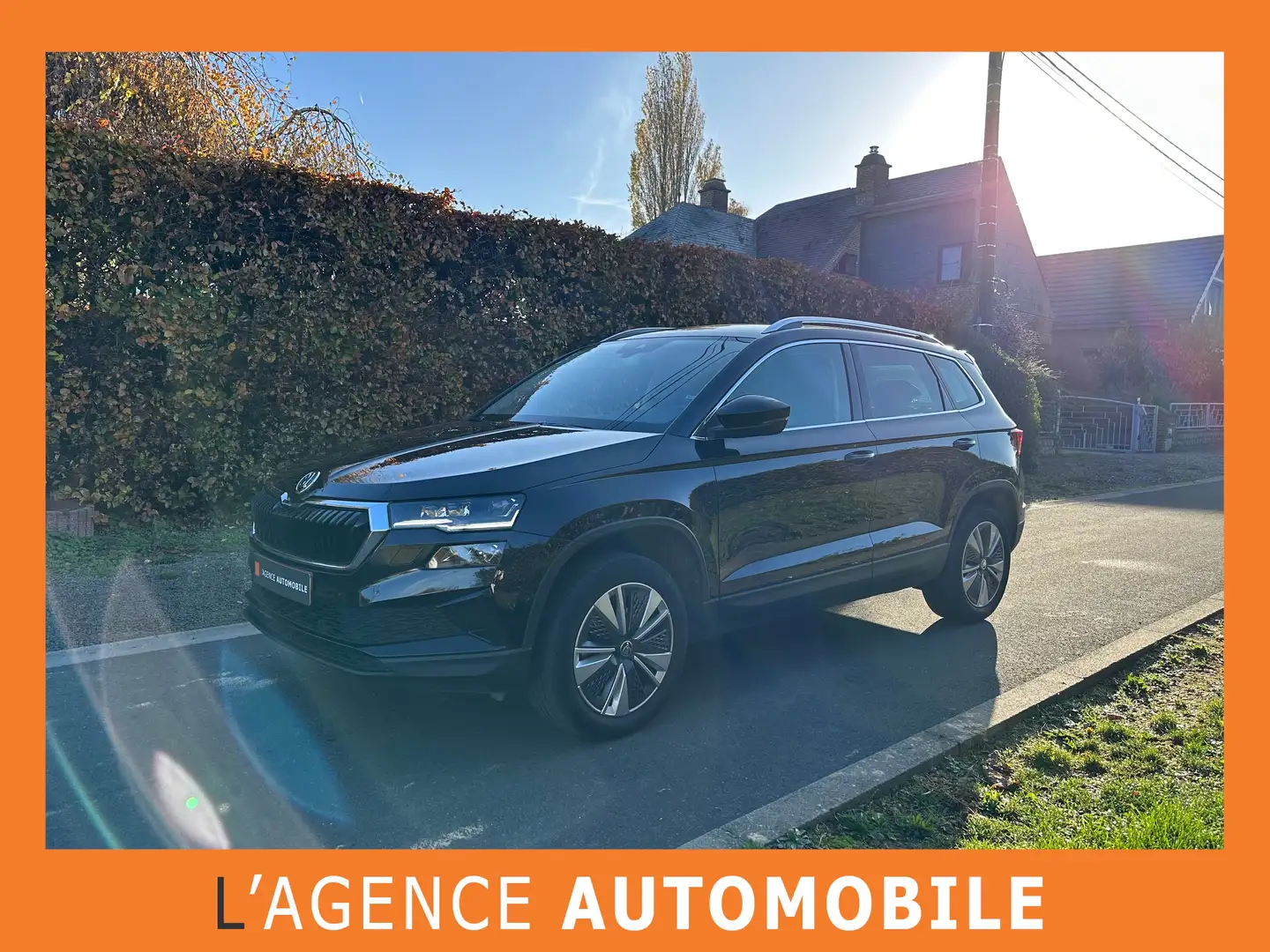 Skoda Karoq Karoq 1.0 TSI Clever+ GARANTIE 12 M Zwart - 1