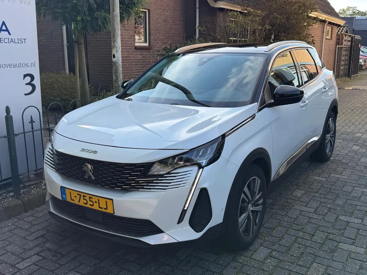 Peugeot 3008 1.2 PureTech Blue Lease Allure, миниатюра 4
