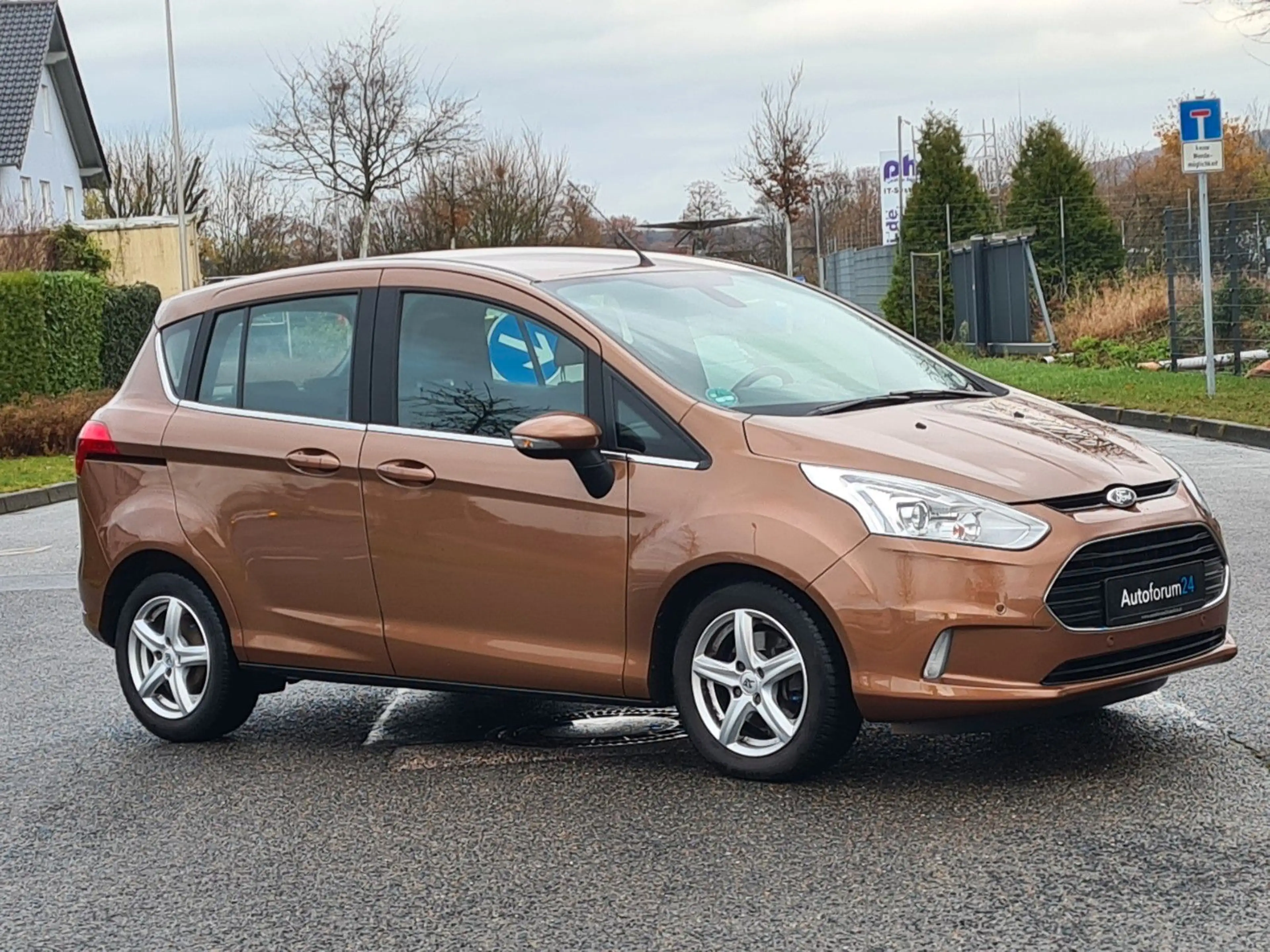 Ford B-Max Titanium *Kamera*PDC*SHZ*Tempo* — photo 7