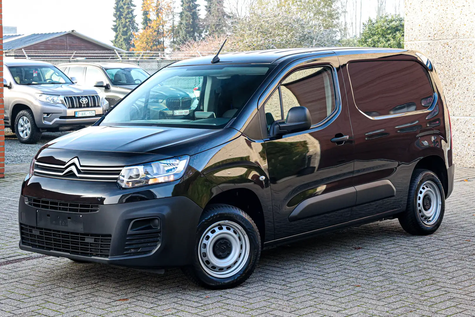 Citroen Berlingo 3-ZITPLAATSEN*APPLE-CARPLAY*PARKEERSENSOREN*AIRCO* Noir - 1