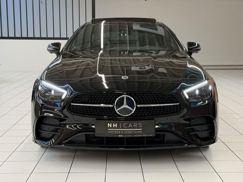 Mercedes-Benz E 220 d Coupe AMG Line Night Edition/Burmester/Pano/ — photo 2