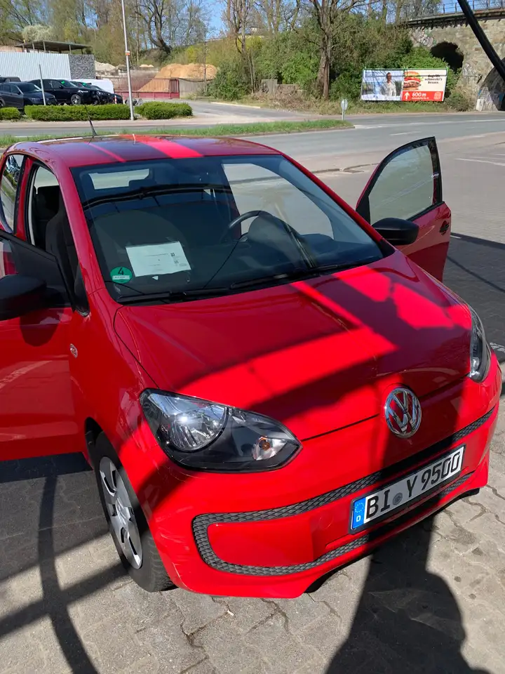 Volkswagen up!