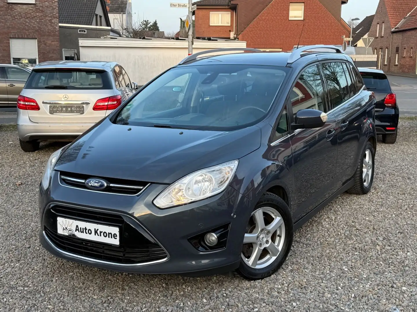 Ford Grand C-Max Titanium 1.6 CDTI Keyless R-Cam AHK Gris - 1