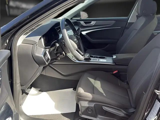 Audi A6 view 14