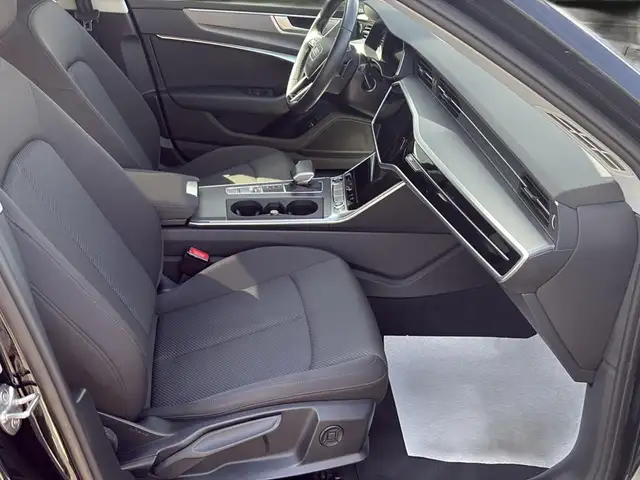 Audi A6 view 15