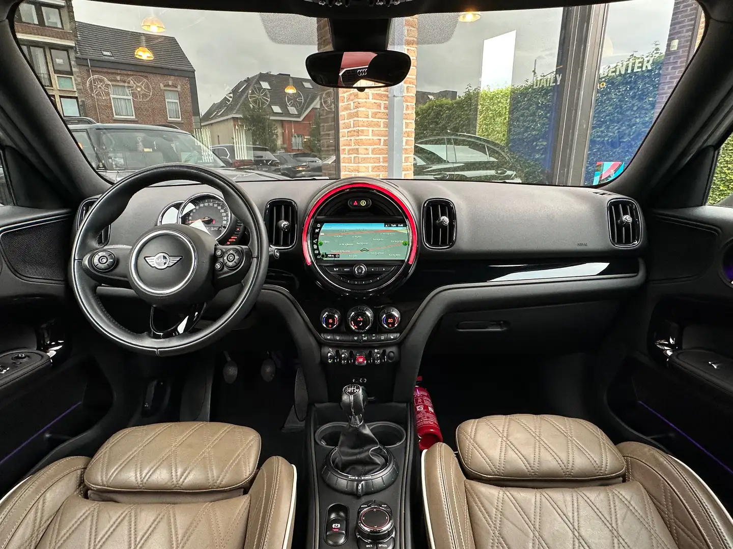 MINI Cooper Countryman 1.5 Cooper I Cuir I Navi Pro I Led I Carnet FULL Grau - 2