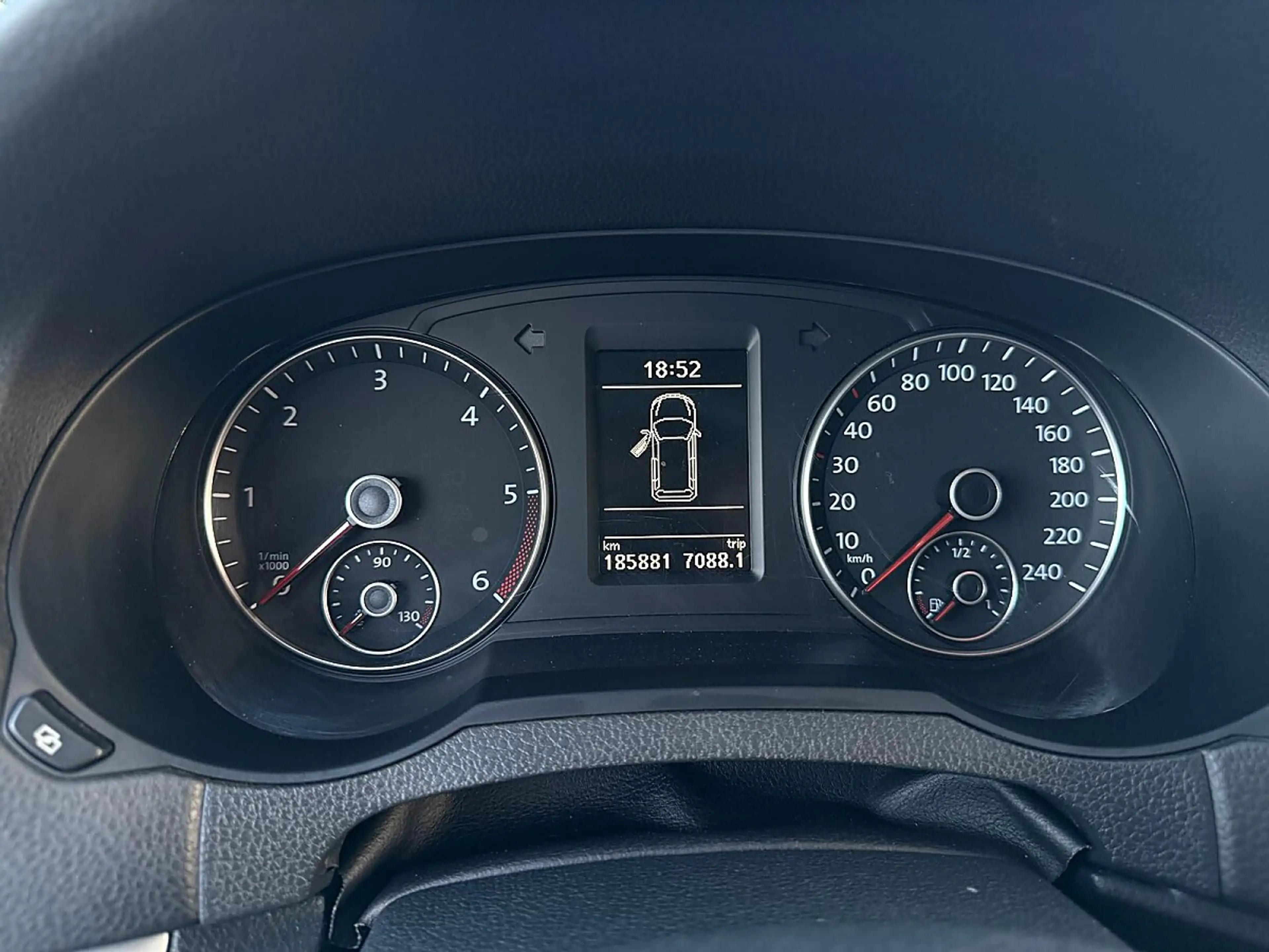 Volkswagen Sharan Highline BMT 2,0 TDI DPF 4Motion — photo 15