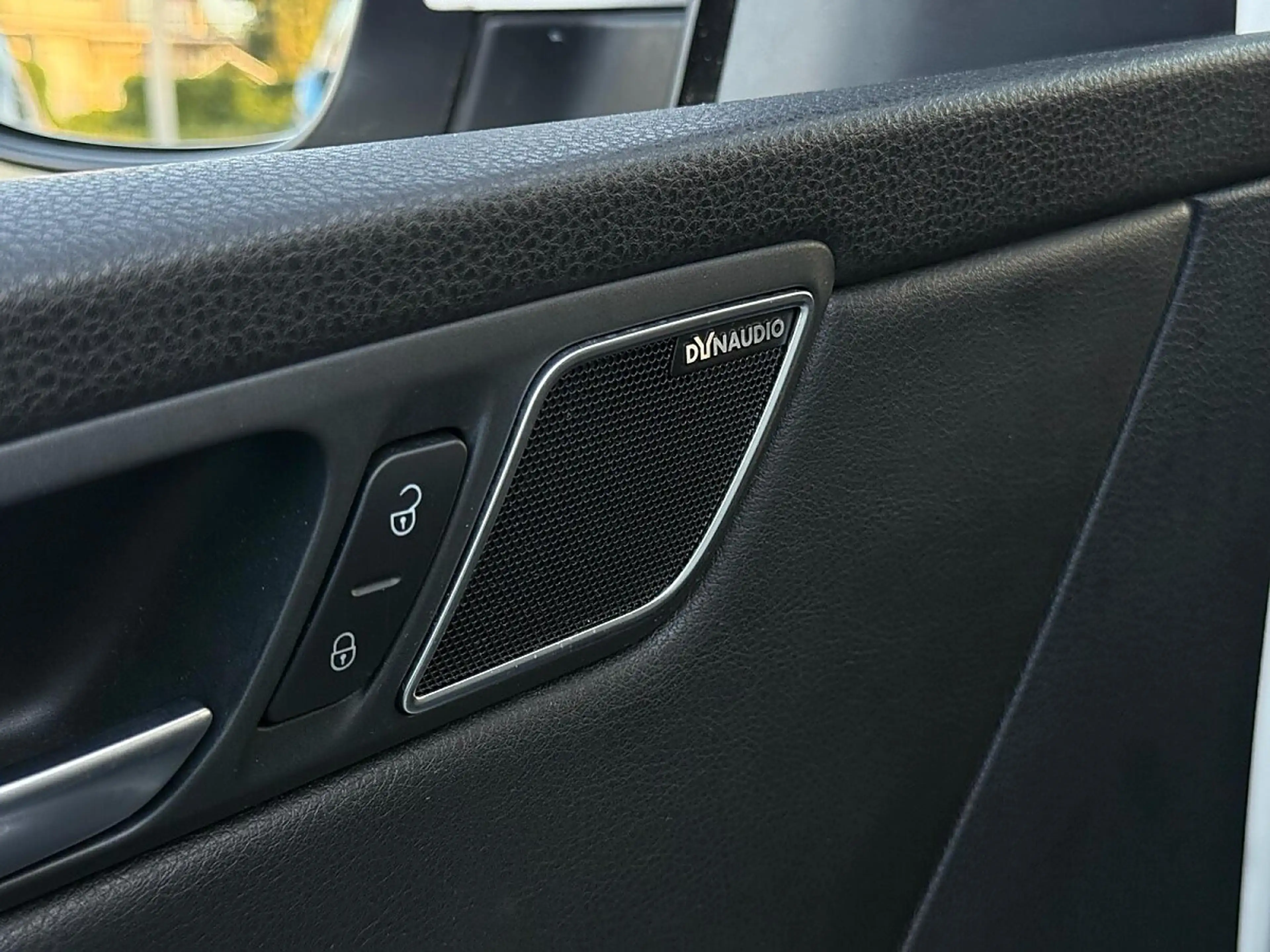 Volkswagen Sharan Highline BMT 2,0 TDI DPF 4Motion — photo 10