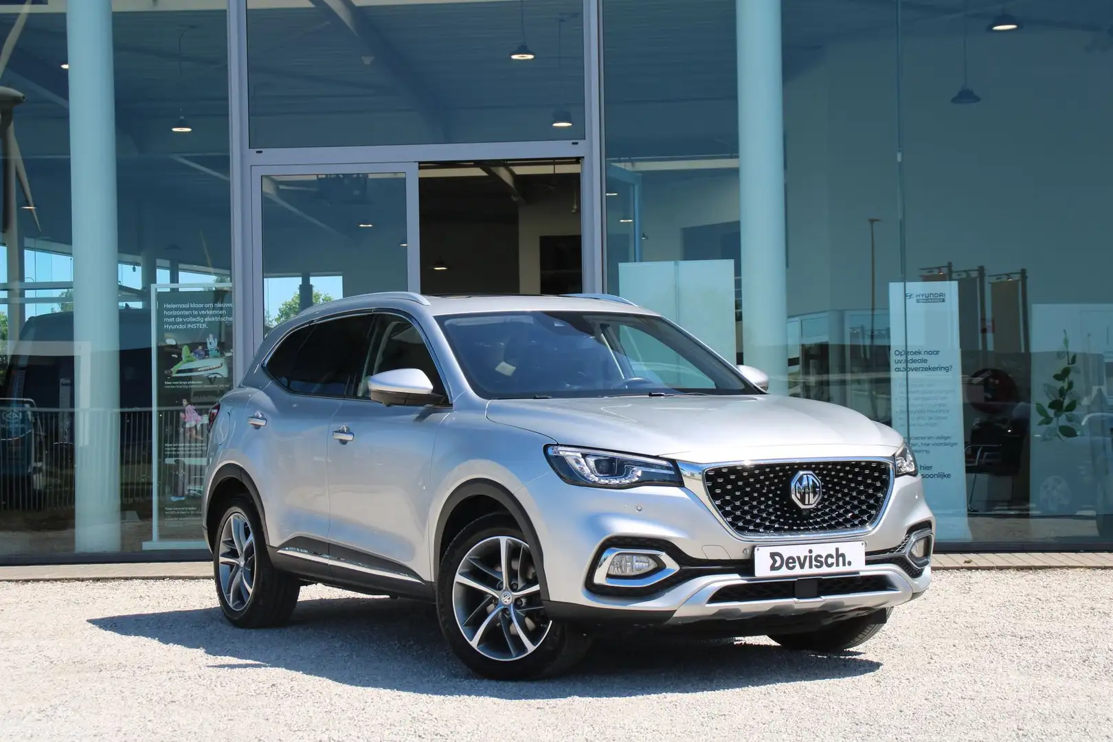 MG EHS PHEV Luxury - 2