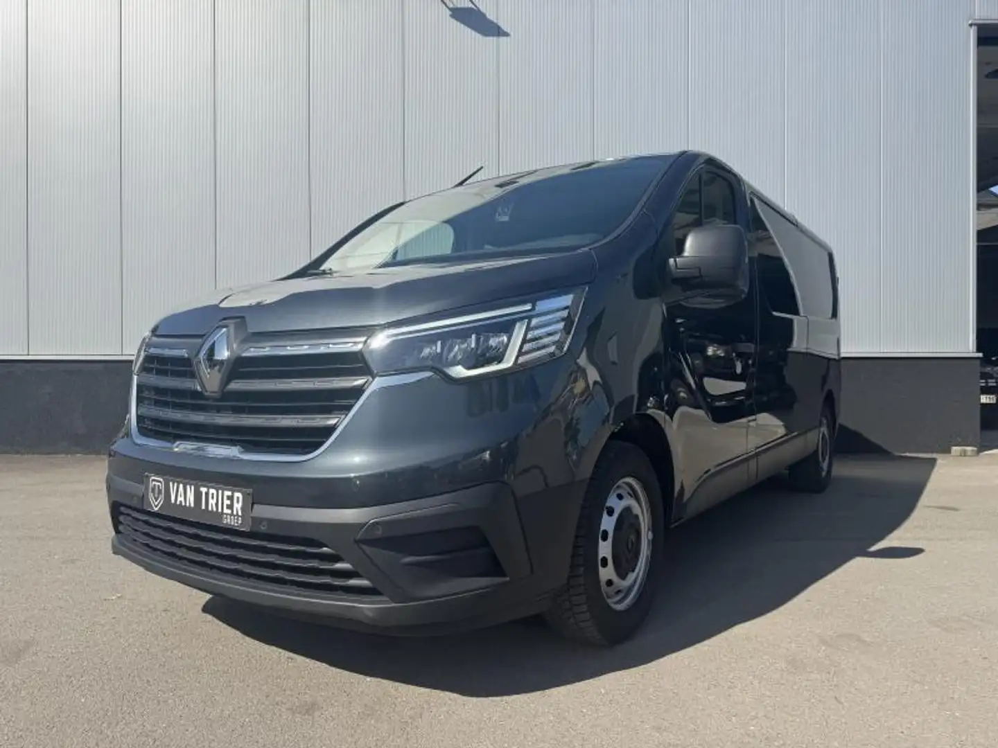 Renault Trafic Confort Dub Cab L2H1 DCI150 Gris - 1