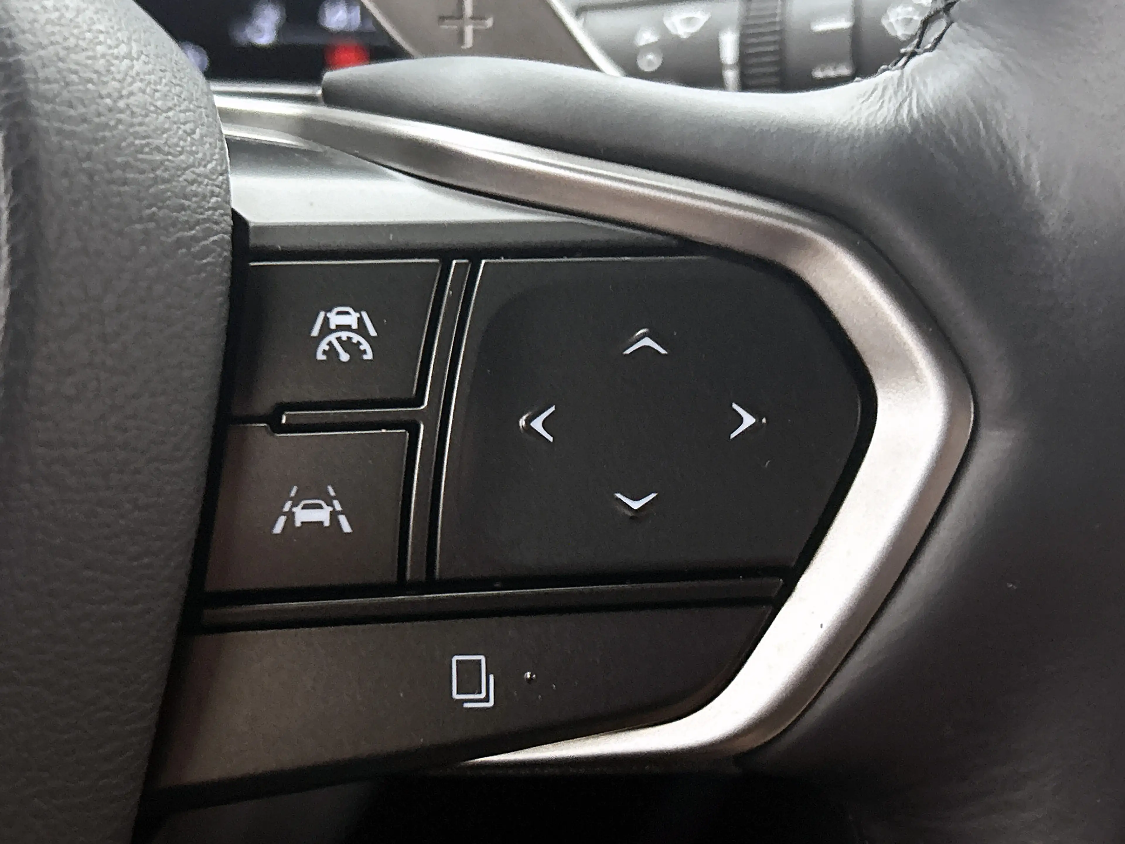 Lexus LBX Cool AWD | Advanced Pack | — photo 15