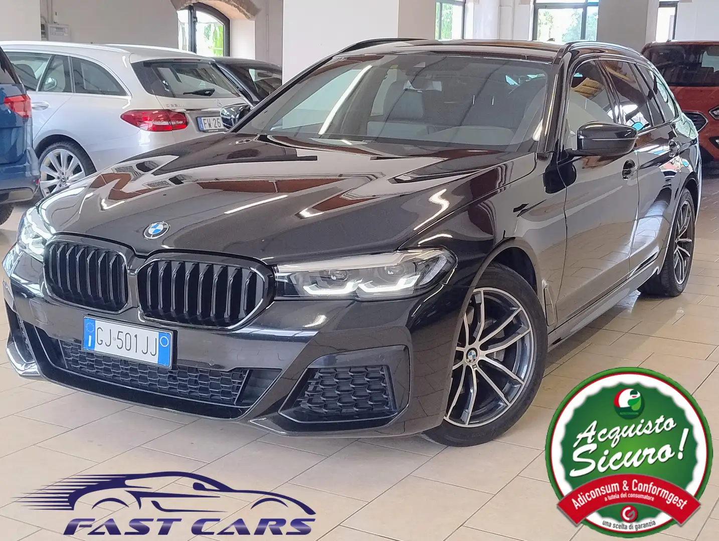 BMW 520 Touring 48V MSPORT AUTO LED AMBIENT SEDILI COMFORT Zwart - 1