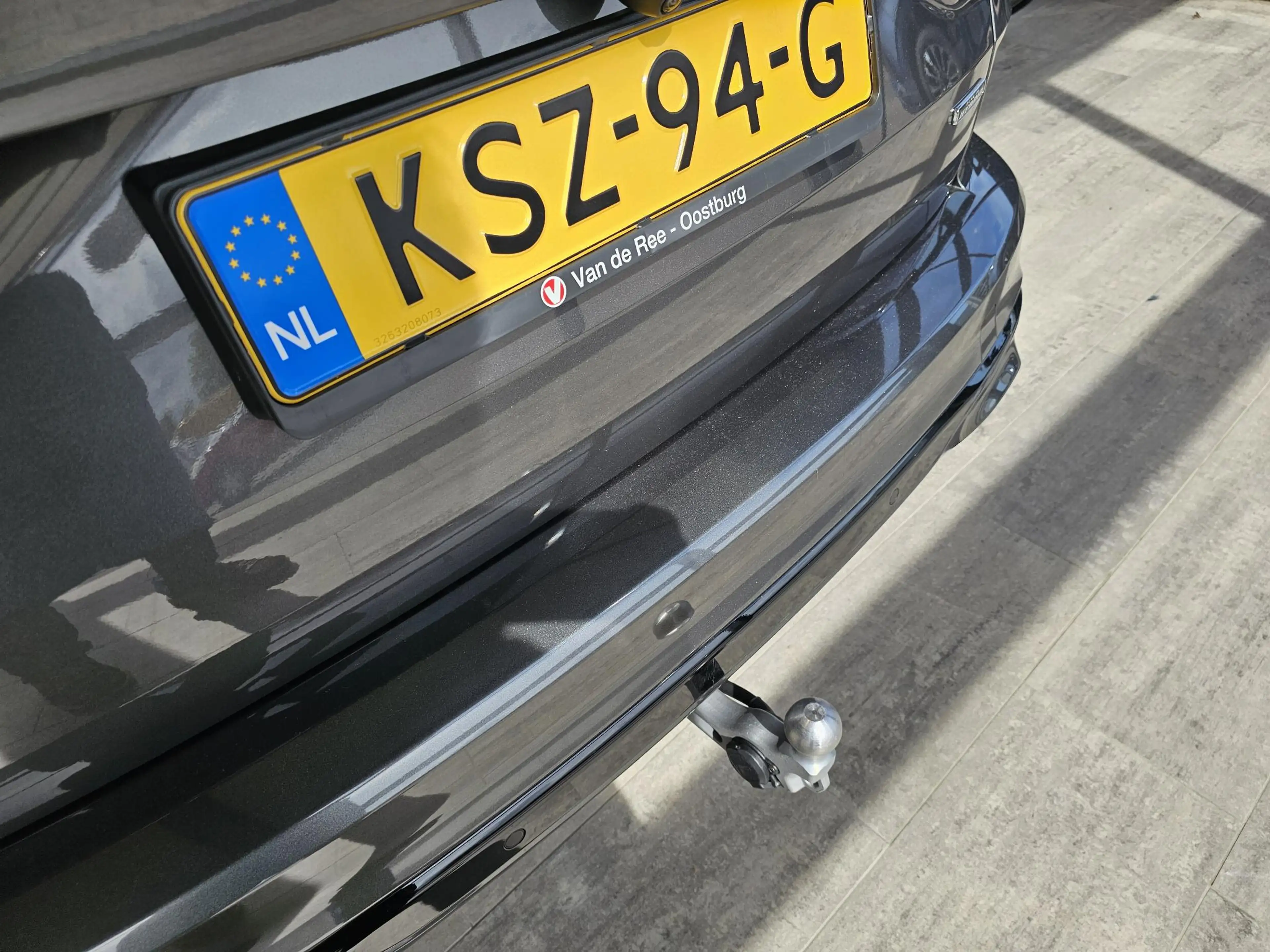 Ford Kuga 2.5 PHEV ST-Line — photo 6