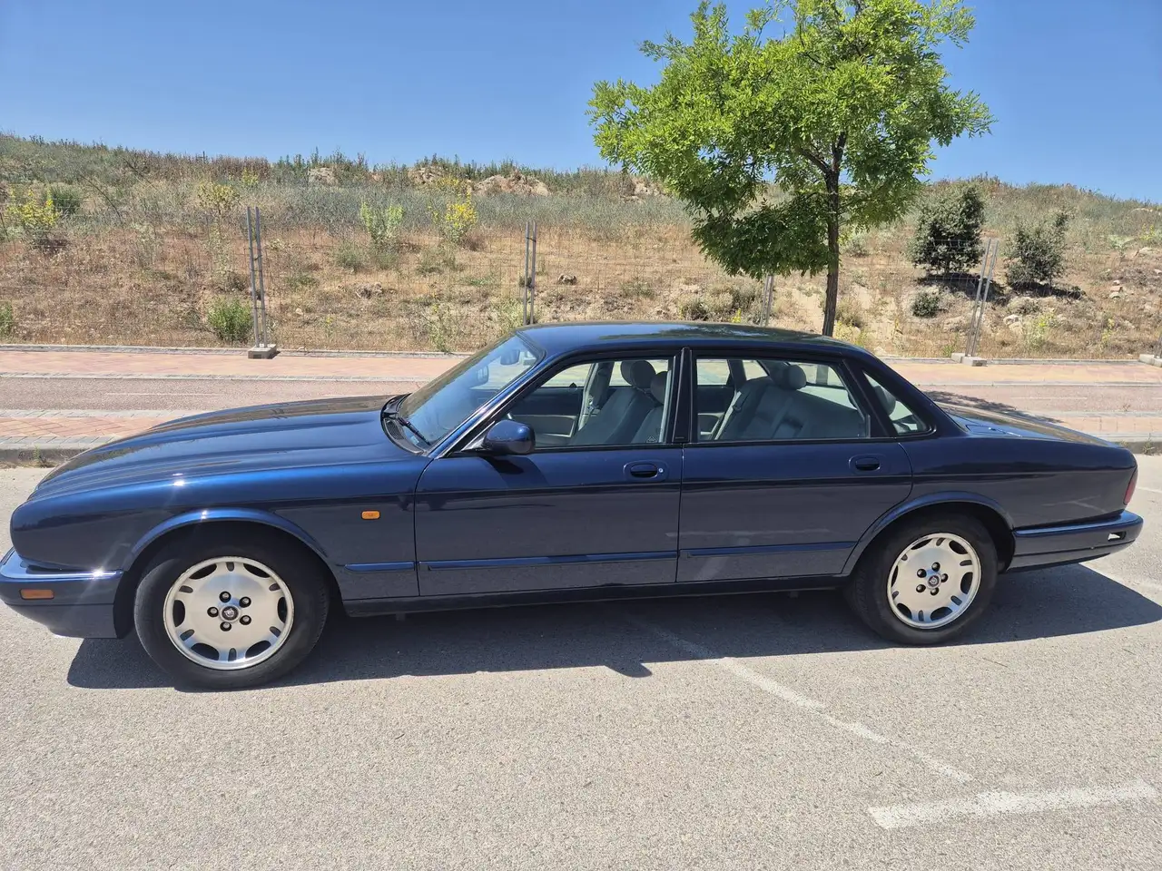 Jaguar XJ Sport Aut, foto 4