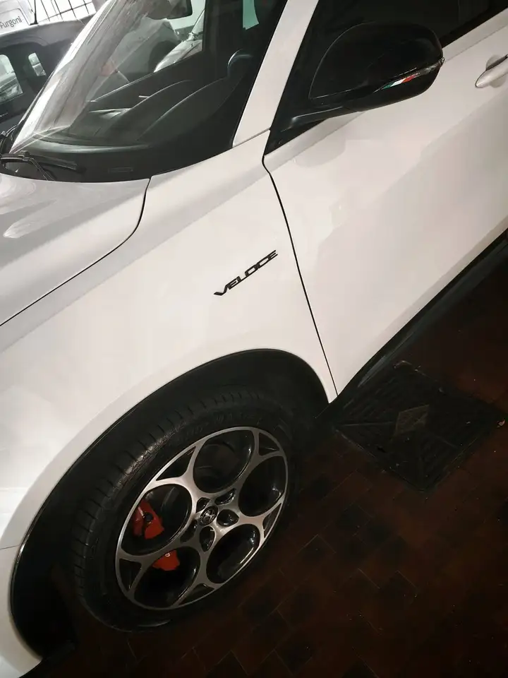 Alfa Romeo Tonale 2023