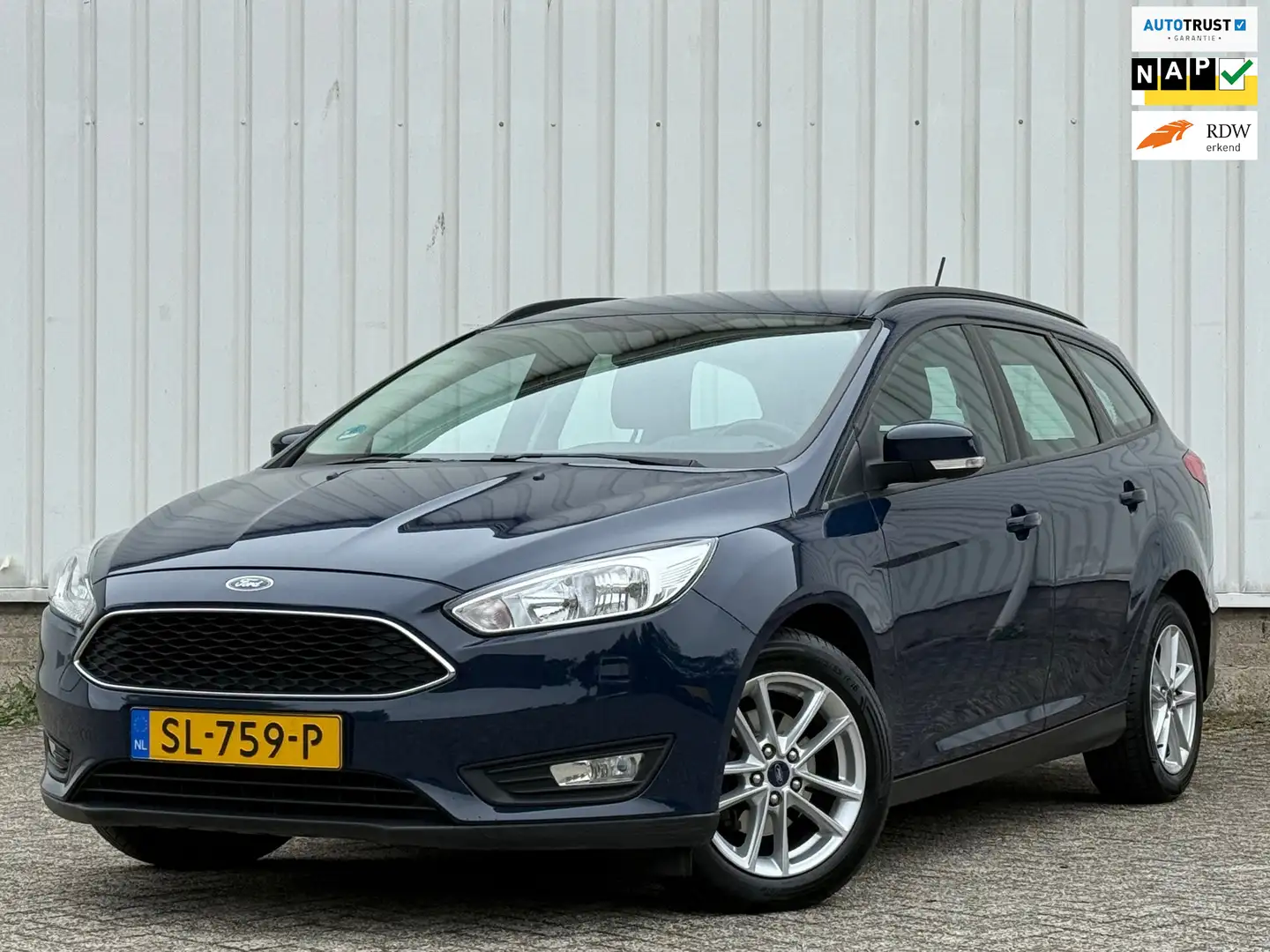 Ford Focus Wagon 1.0 Lease Edition D-RiemVV,Airco,Navi,Camera Bleu - 1