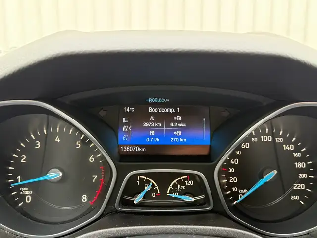Ford Focus view 7