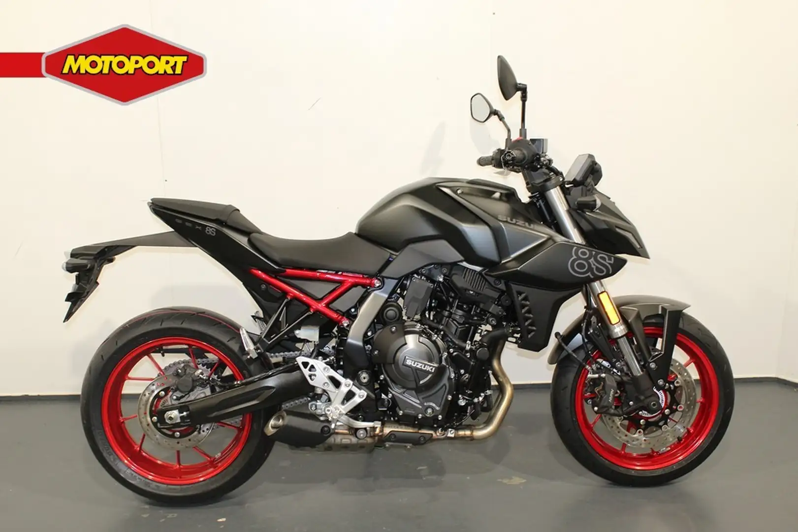 Suzuki GSX 8S Fekete - 1