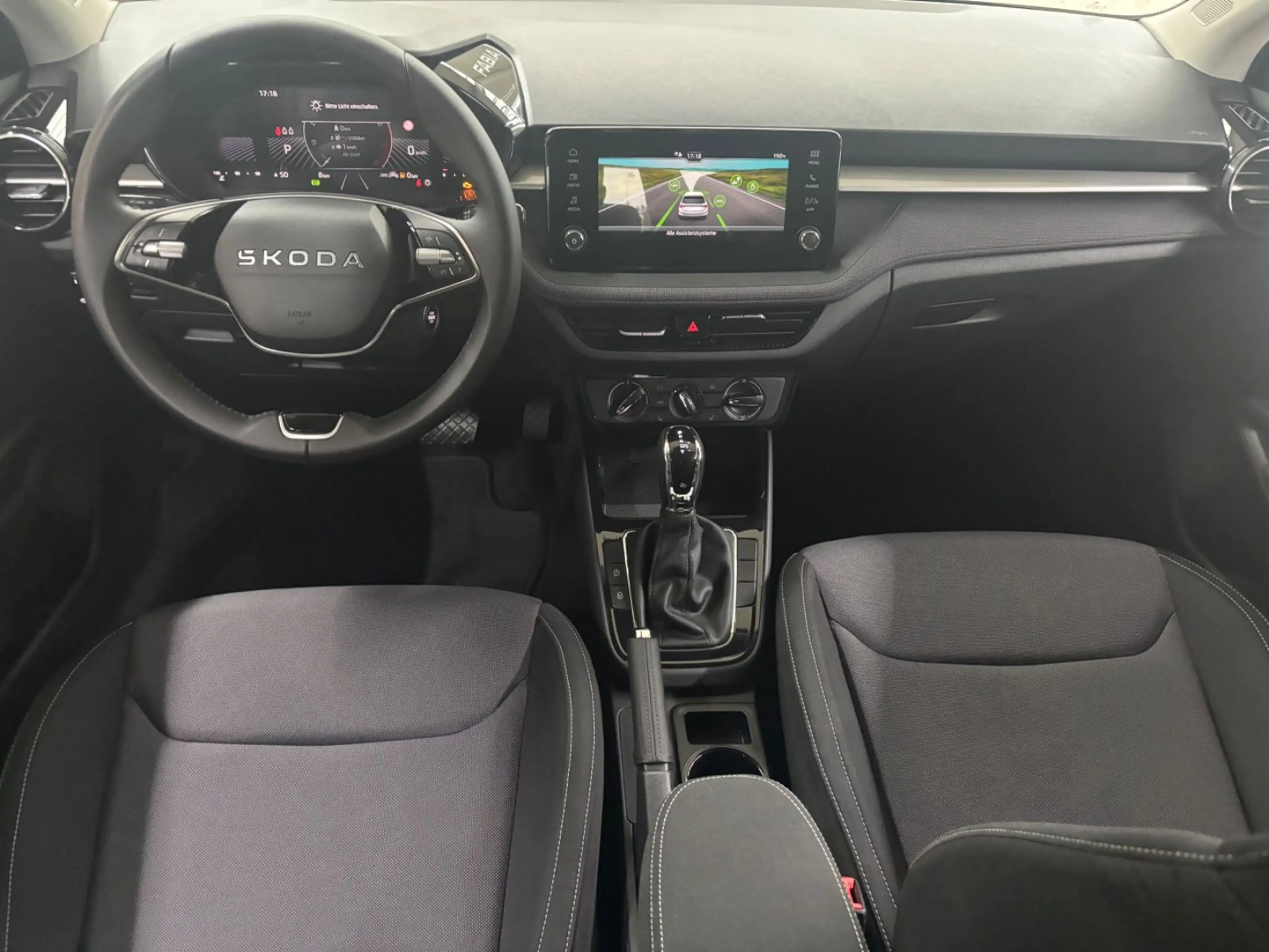 Skoda Fabia Selection 1.0 TSI DSG PDC/APP/RFK/LED/TEMP — photo 6