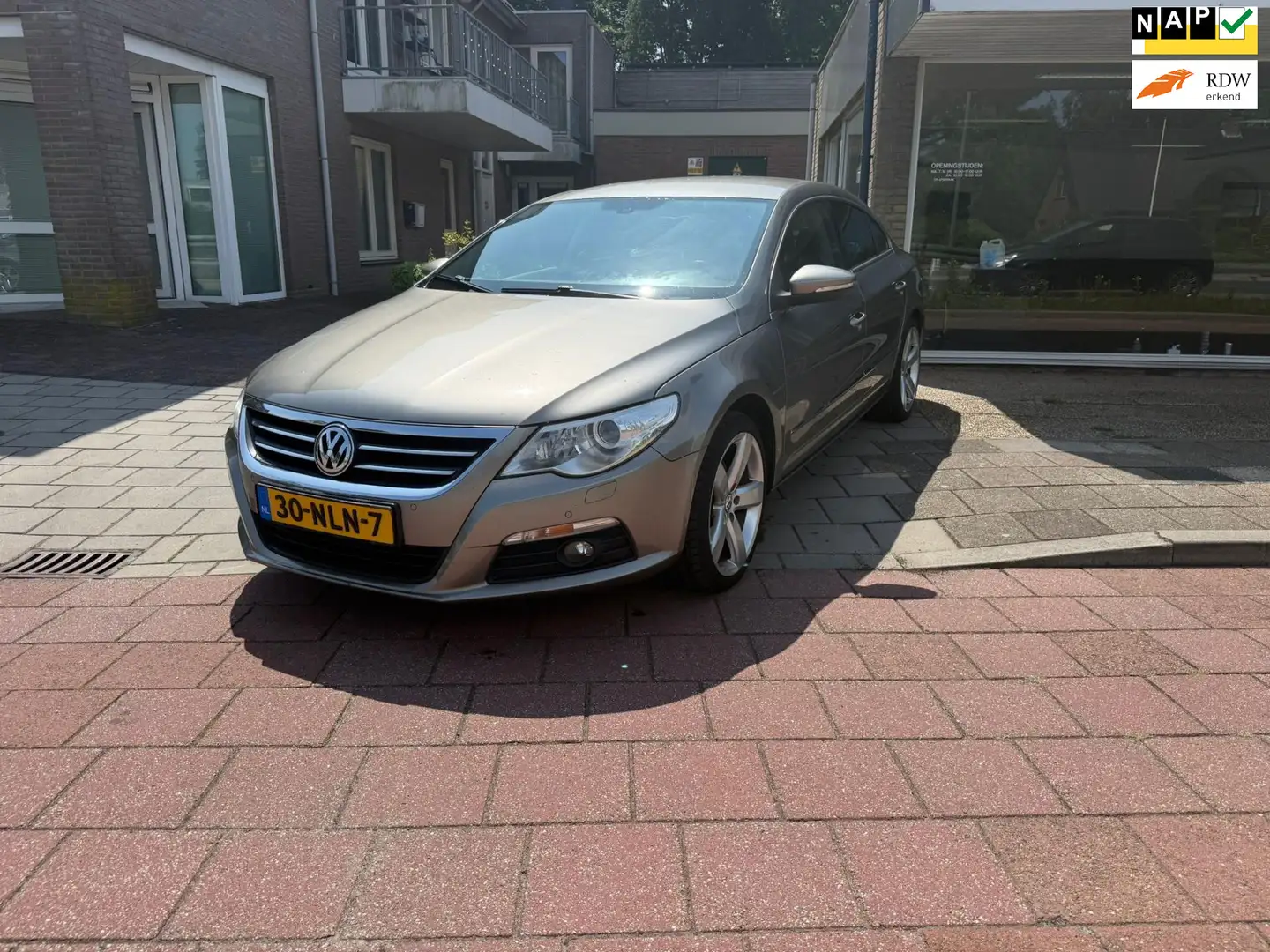 Volkswagen Passat CC 1.8 TSI CRUISE *CLIMA*NAVI XENON*LEER*CV*18 INCH 2 Brown - 1
