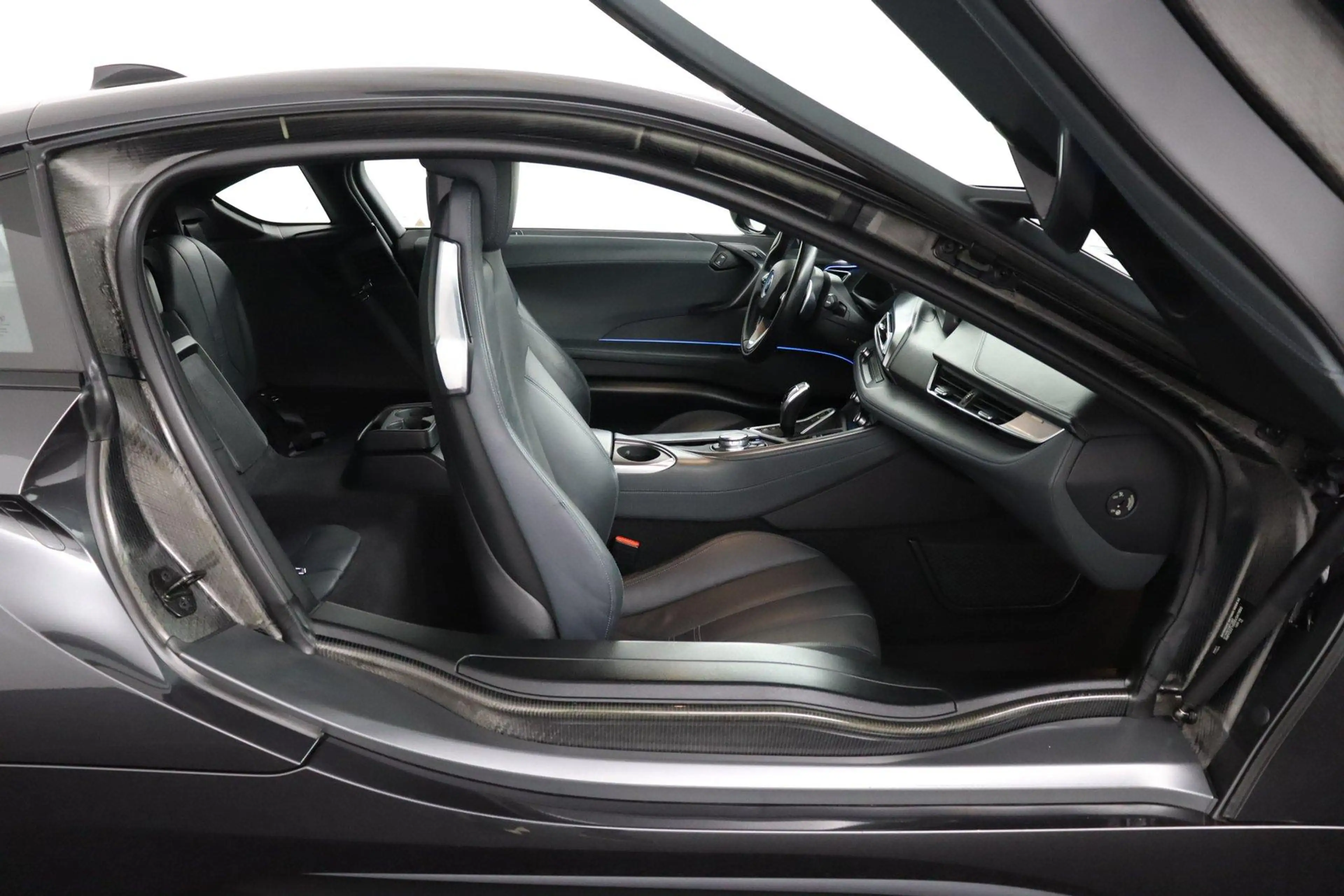 BMW i8 1.5 |NAP|Harman&Kardon| — photo 28