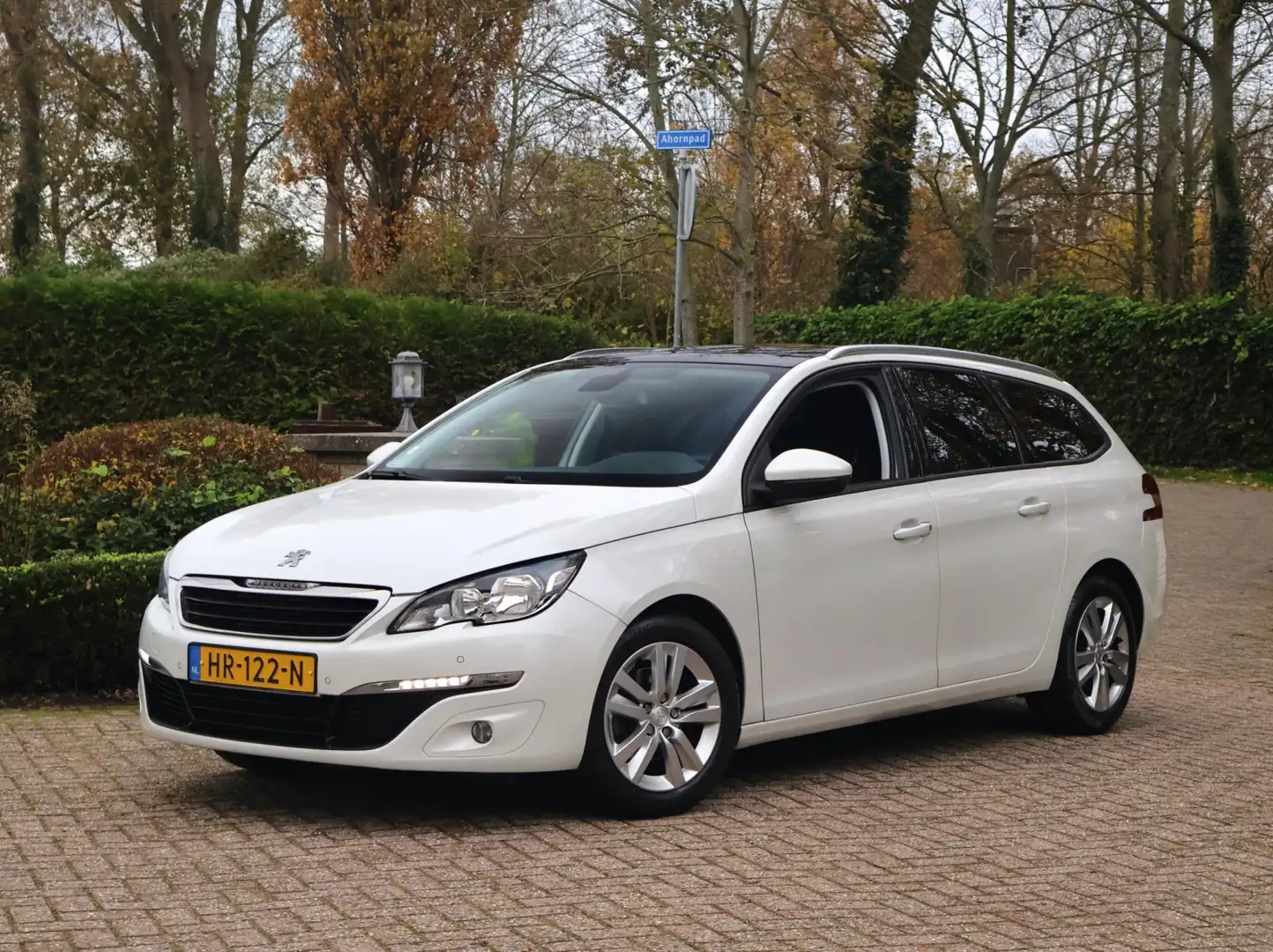 Peugeot 308 SW 1.6 BlueHDI Executive Pack Camera/Panodak/Navi/ Weiß - 1