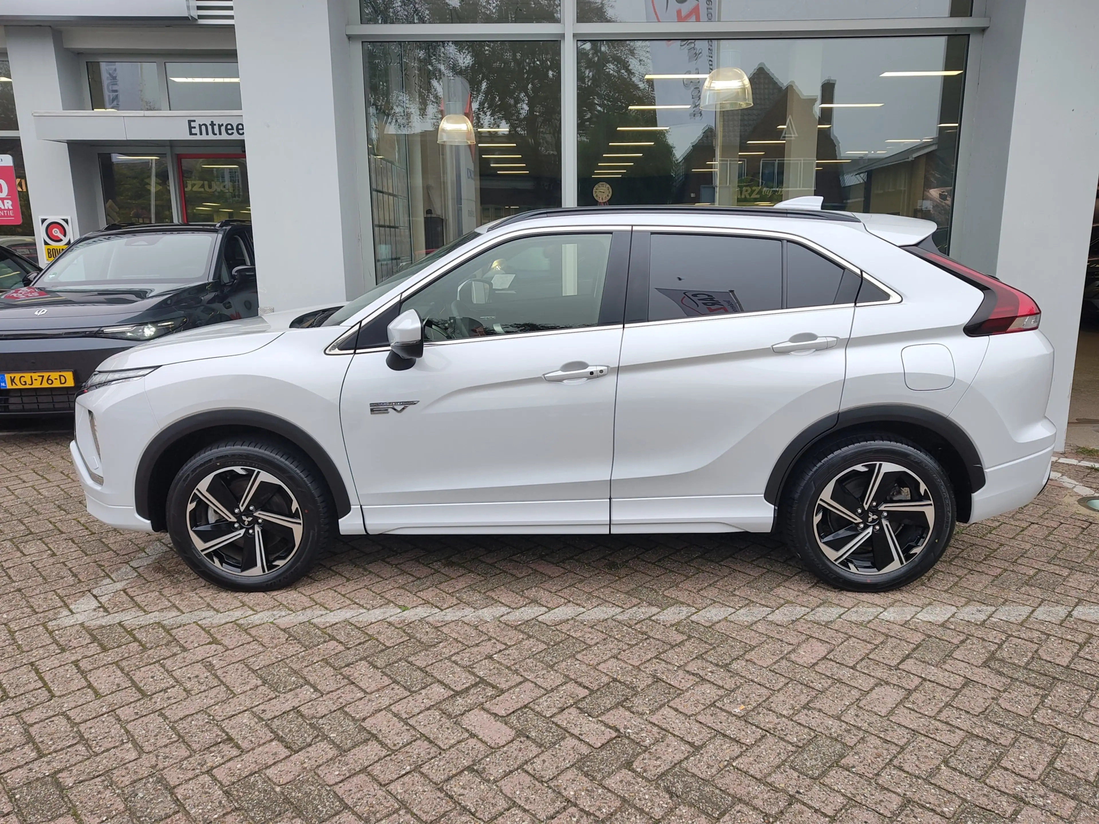 Mitsubishi Eclipse Cross 2.4 PHEV EXECUTIVE SPORT 360 Camera | Stuurverwarm — photo 2