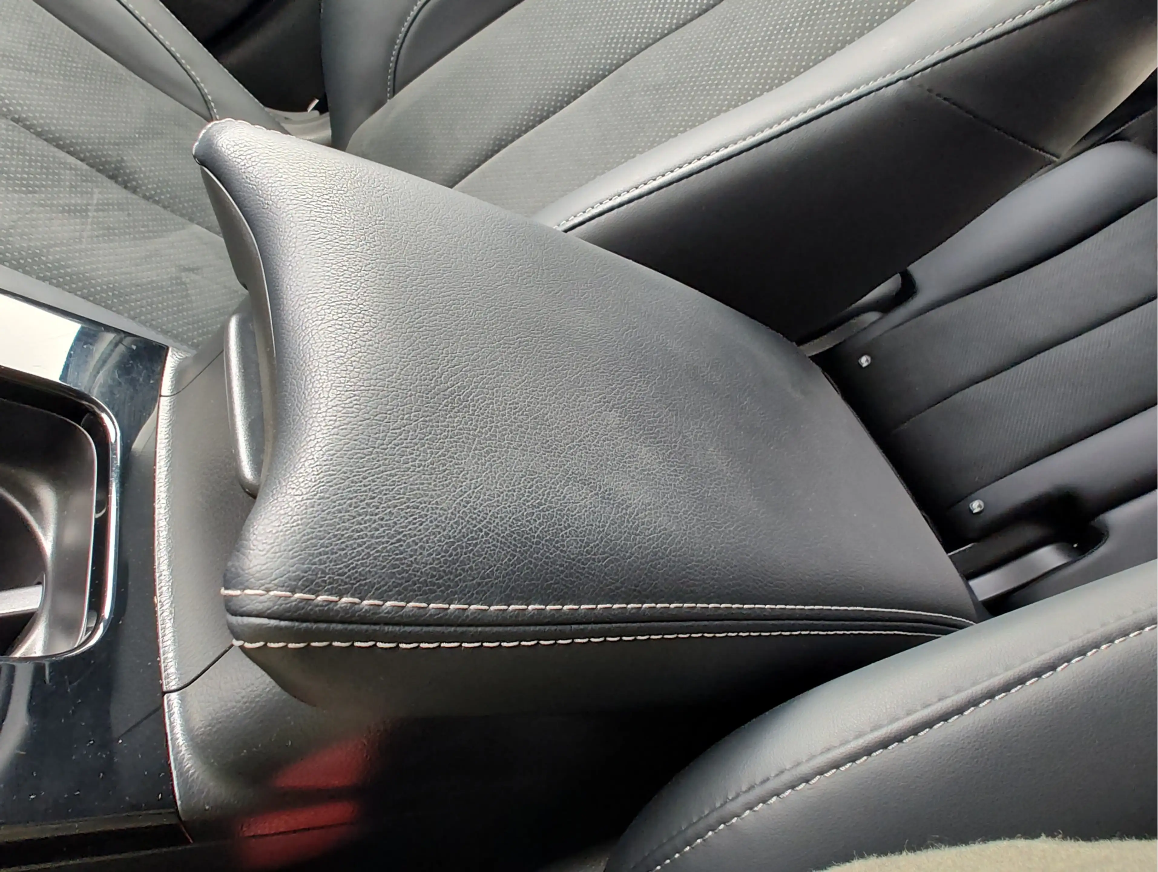 Mitsubishi Eclipse Cross 2.4 PHEV EXECUTIVE SPORT 360 Camera | Stuurverwarm — photo 22