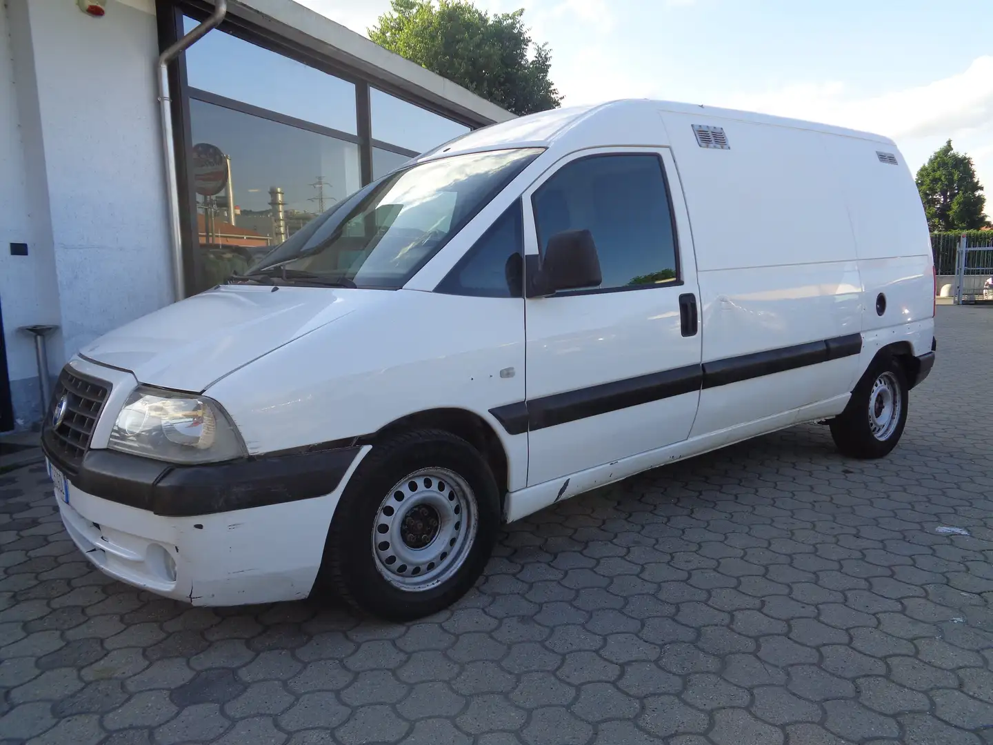Fiat Scudo FURGONE Biały - 2